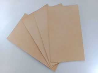 Hovězí kůže 2,5-3x140x250mm